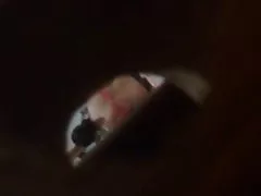 Dopo aver mangiato la sua figa, lei vuole che lui la prenda