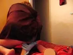 Le mie due figlie si svegliano volendo farmi sobbalzare